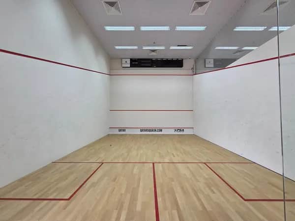 نظام جدران إسكواش مصنوع بدقة في أوروبا – COURTWALL