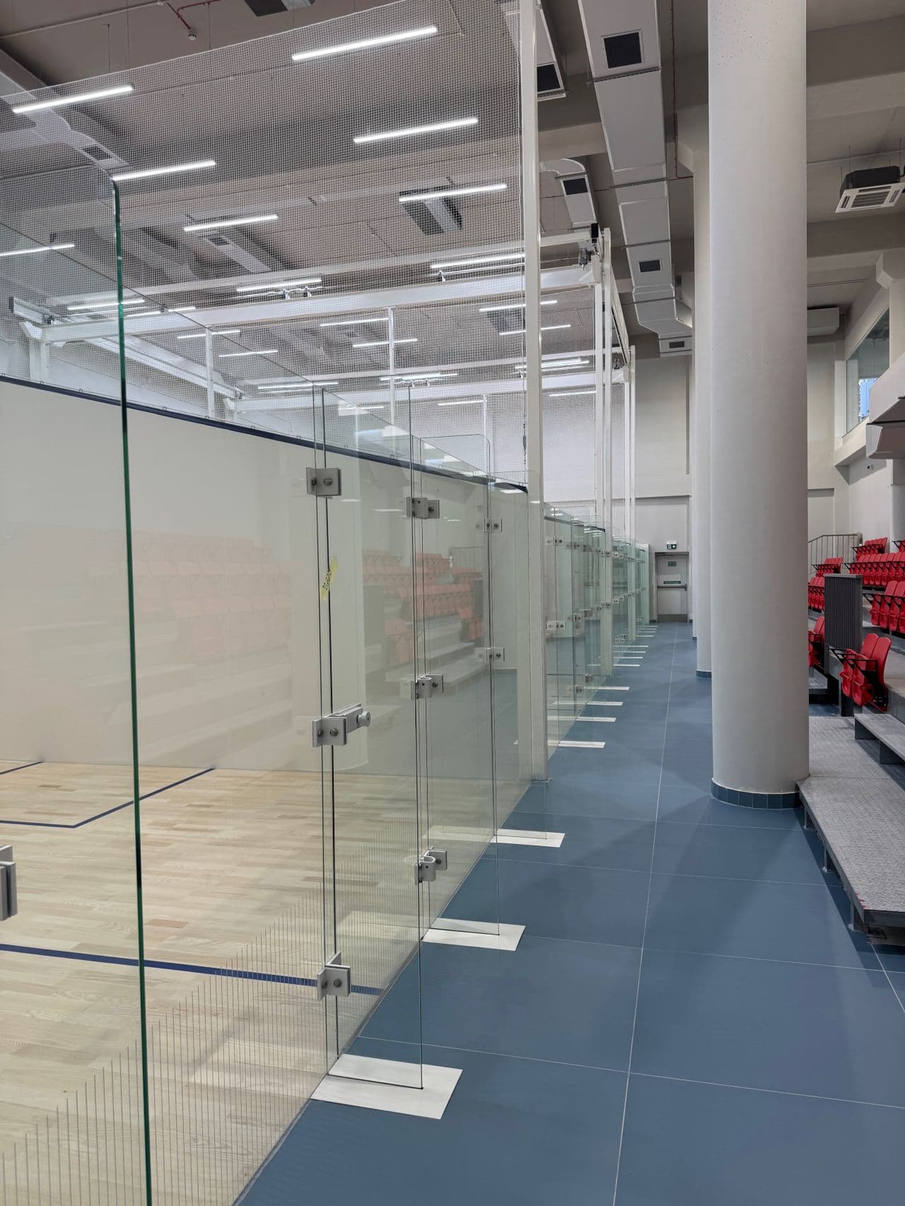 Système de Court de Squash Haute Performance – Accrédité par la Fédération Mondiale de Squash